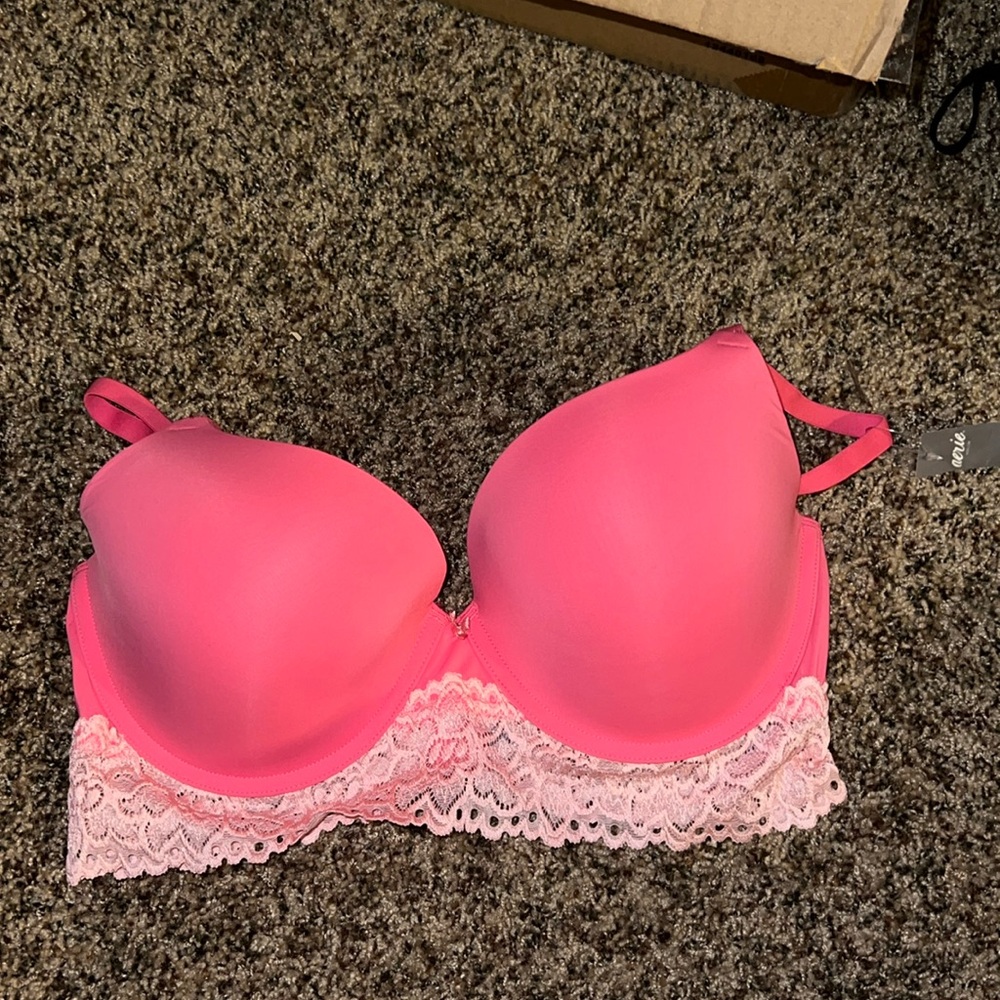 NWOT Pink Lace-Trim Push-Up Bra